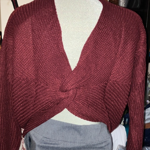 YOUR NEW FAVOURITE SWEATER ❤️ - Picture 2 of 12